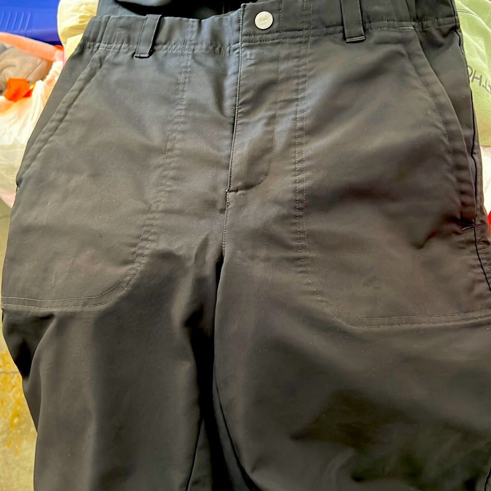 BOYS LARGE GOLF SHORTS